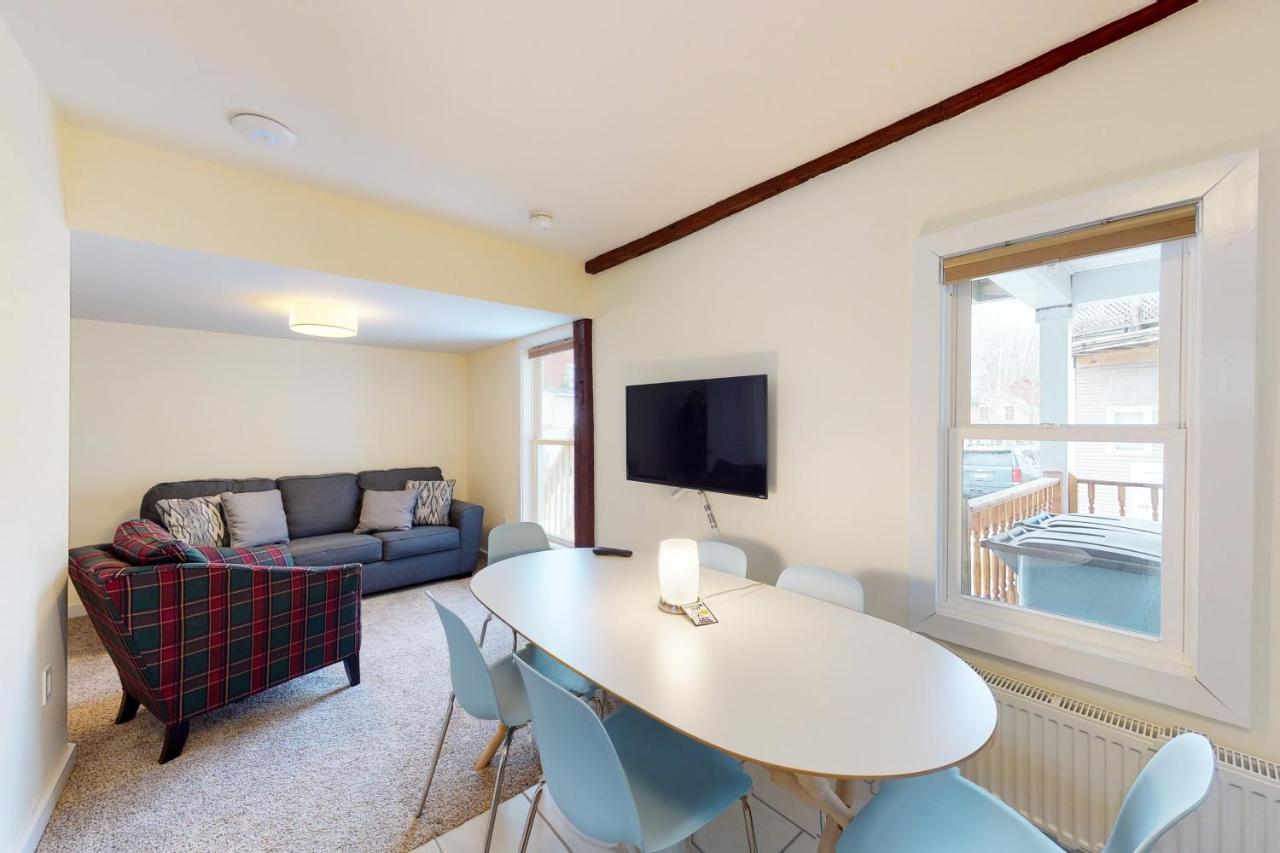 Pleasant Condos Λάντλοου Εξωτερικό φωτογραφία