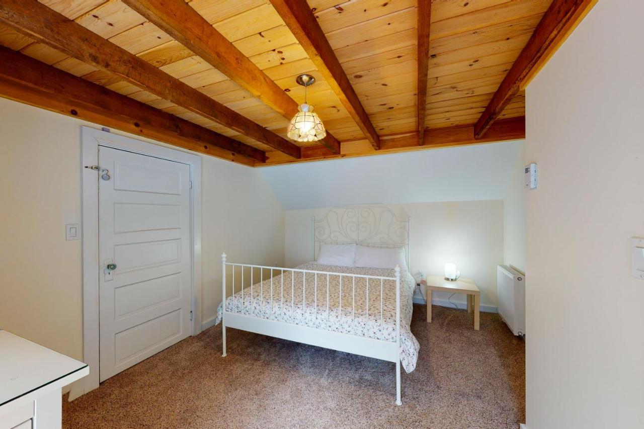 Pleasant Condos Λάντλοου Εξωτερικό φωτογραφία